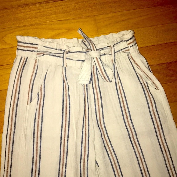 JOLT adorable wide leg pants - Picture 2 of 5